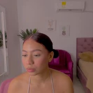 chaturbate whinie_18 Live Webcam Featured On livesex.fan