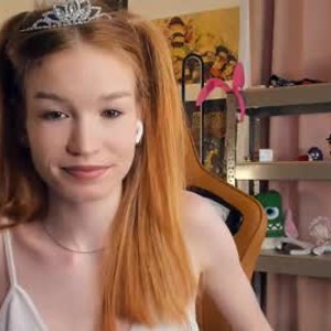 free6cams.com whisperlure livesex profile in redhead cams