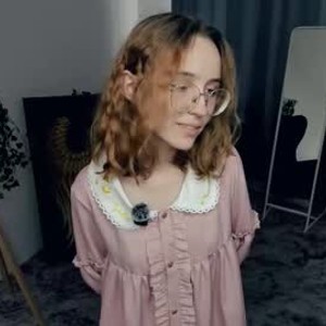 myliveeroticcams.com xo_lil_dream livesex profile in peti cams