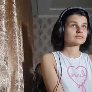 onaircams.com xxxstacyyy livesex profile in brunet cams