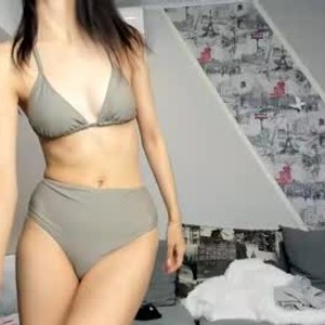 chaturbate yakoshinay Live Webcam Featured On onaircams.com