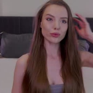 Camgirl is actually offline