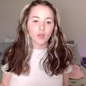 yourgfanamira webcam livesex profile on bestlivesexchat.com