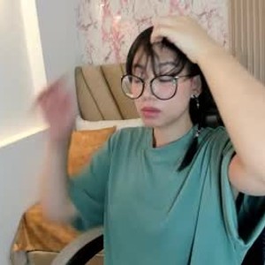 watchgirlcam.com yuna__min livesex profile in petite cams