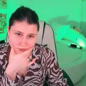 newporncams.com yunabrown livesex profile in brit cams