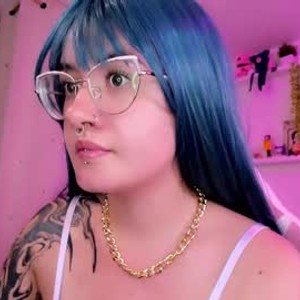 newporncams.com yune04 livesex profile in curvy cams