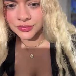 badgirlwebcam.com zaharazada livesex profile in bbw cams