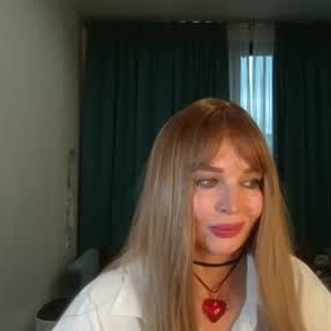 xxx-topcamgirls.com zanuaa livesex profile in party cams