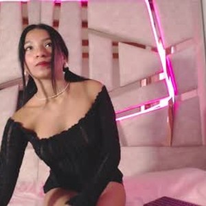 watchgirlcam.com zendaevans livesex profile in teen cams