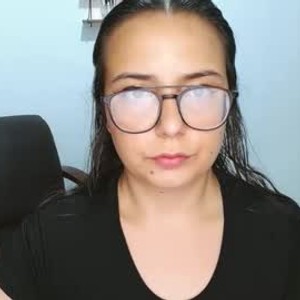 free6cams.com zohe_96 livesex profile in bigass cams