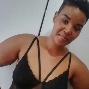 ebonyhoneyx69 from imlive