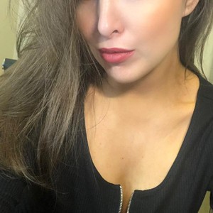 LadyDreamSharon's profile picture