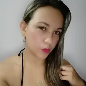sexylove28 from imlive
