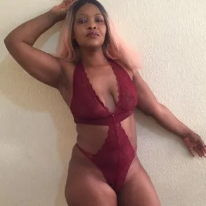 curvy_sexyblossom from imlive