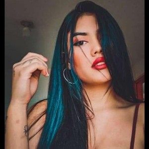 Emiliahot_2's profile picture