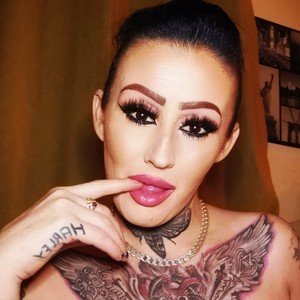 XenaPornQueen37's profile picture