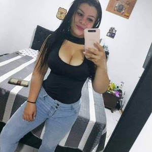 nahomidirtygir022