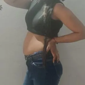 HotSexyAliaa from imlive