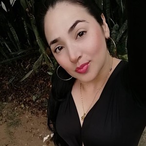 MiaGill's profile picture