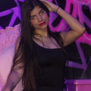 Camgirl is actually offline