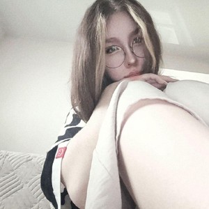Aurora_joy Live Cam