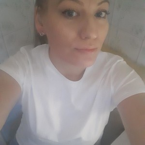 mfc aysha4u webcam profile pic via iluvcams.com