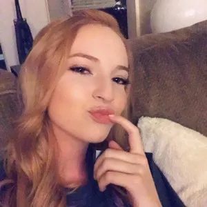 MissNextDoor from myfreecams