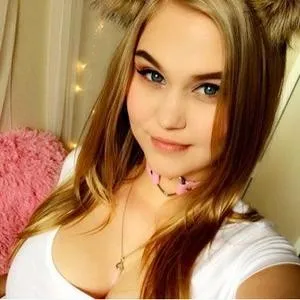 ZillyKitty from myfreecams