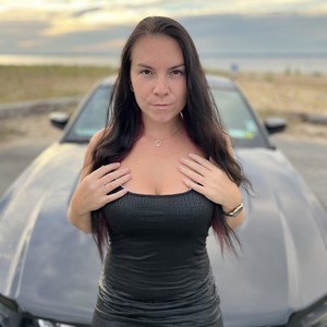 sleekcams.com SkylarRoseXx livesex profile in kinky cams