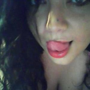 Cam girl shycurvymom