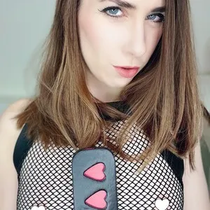 cat_on_show from myfreecams