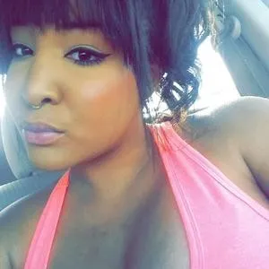 Realdealpinky from myfreecams