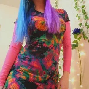 NeonMary from myfreecams