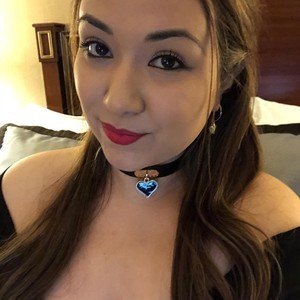 gonewildcams.com YoshiGirl4U livesex profile in curvy cams