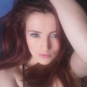 mfc Sophiasimons webcam profile pic via sexlivecamsites.com