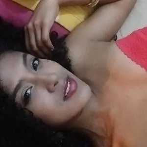 ebony_sara from myfreecams