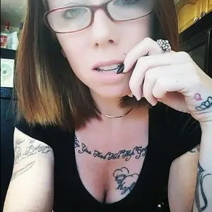 QueenJersey30 from myfreecams