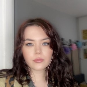 girlsupnorth.com Alienaudrey livesex profile in british cams