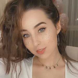 Lil_Monki from myfreecams