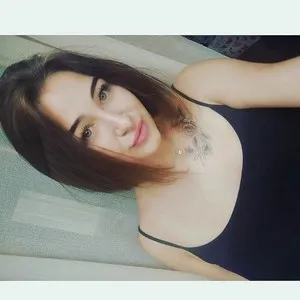 bonnnni from myfreecams