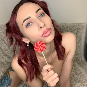 Berry_Lips from myfreecams