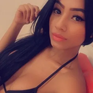 Charlotte_Ros from myfreecams