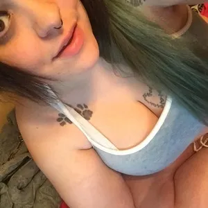 Miss_louu from myfreecams