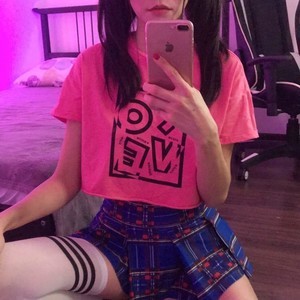 KiraMinx from MyFreeCams