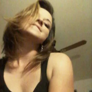 DancingCloudz from myfreecams