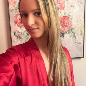 mfc Kikiloverkink webcam profile pic via groupsexlivecams.com