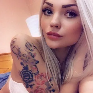 AmelieSweet from myfreecams