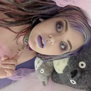 LdyClementine from myfreecams