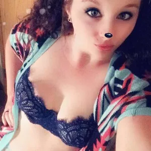 Cherry_Baby27 from myfreecams