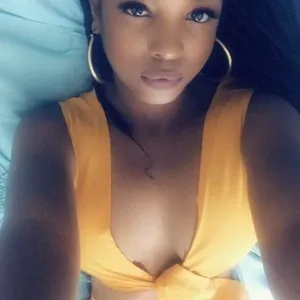 Venus_Noire from myfreecams